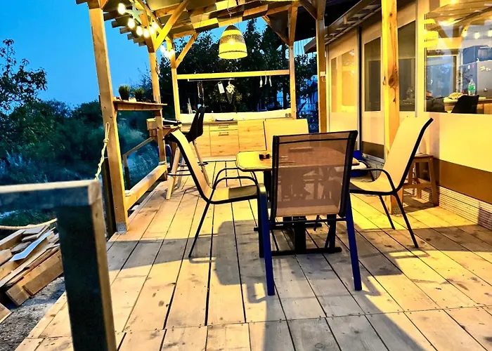 Karavana Tropicana Camping