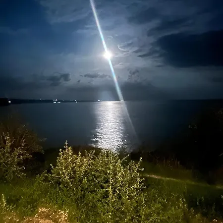 Karavana Tropicana 营地 *